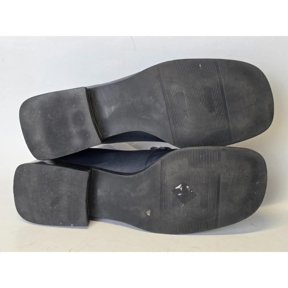 Bandolino Women's Loafers Size 7.5 M Navy Leather Slip‎ On Heels Shoes Vintage